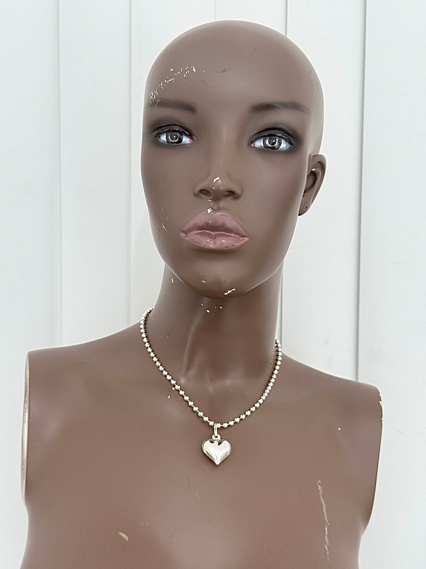 AVERI LUV SILVER CHAIN NECKLACE