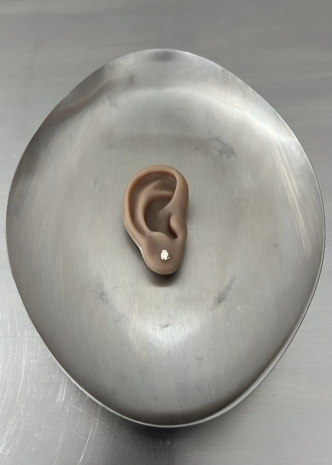 TEAR DROP SILVER STUD EARRING