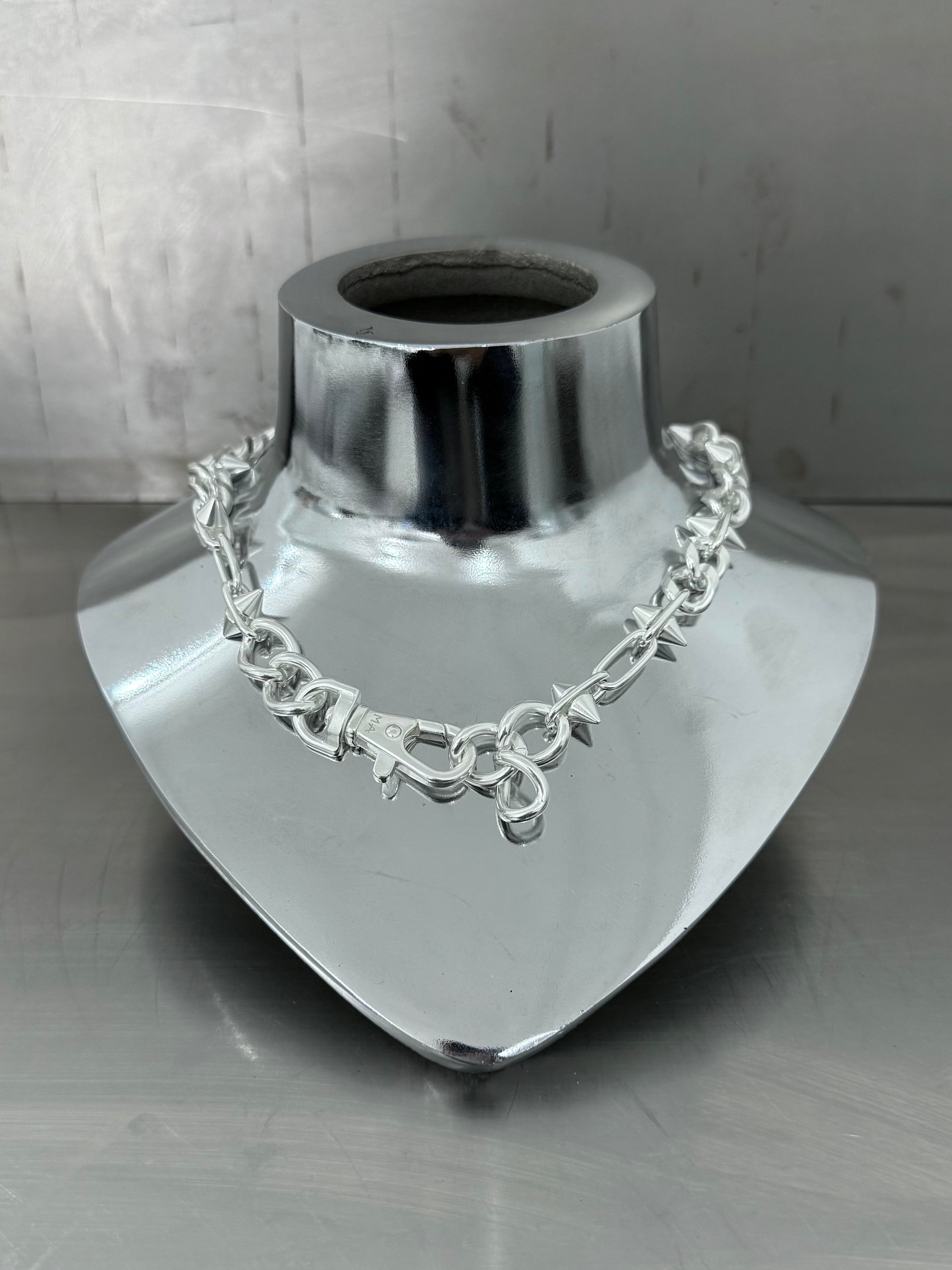 HOMERUN CHOKER