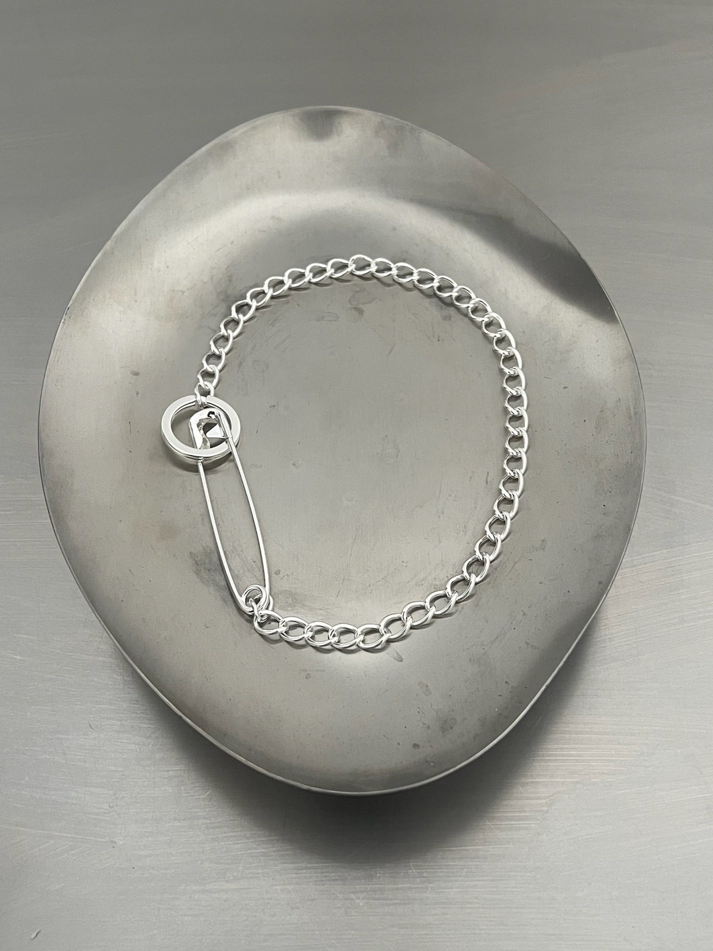 PIN NECKLACE