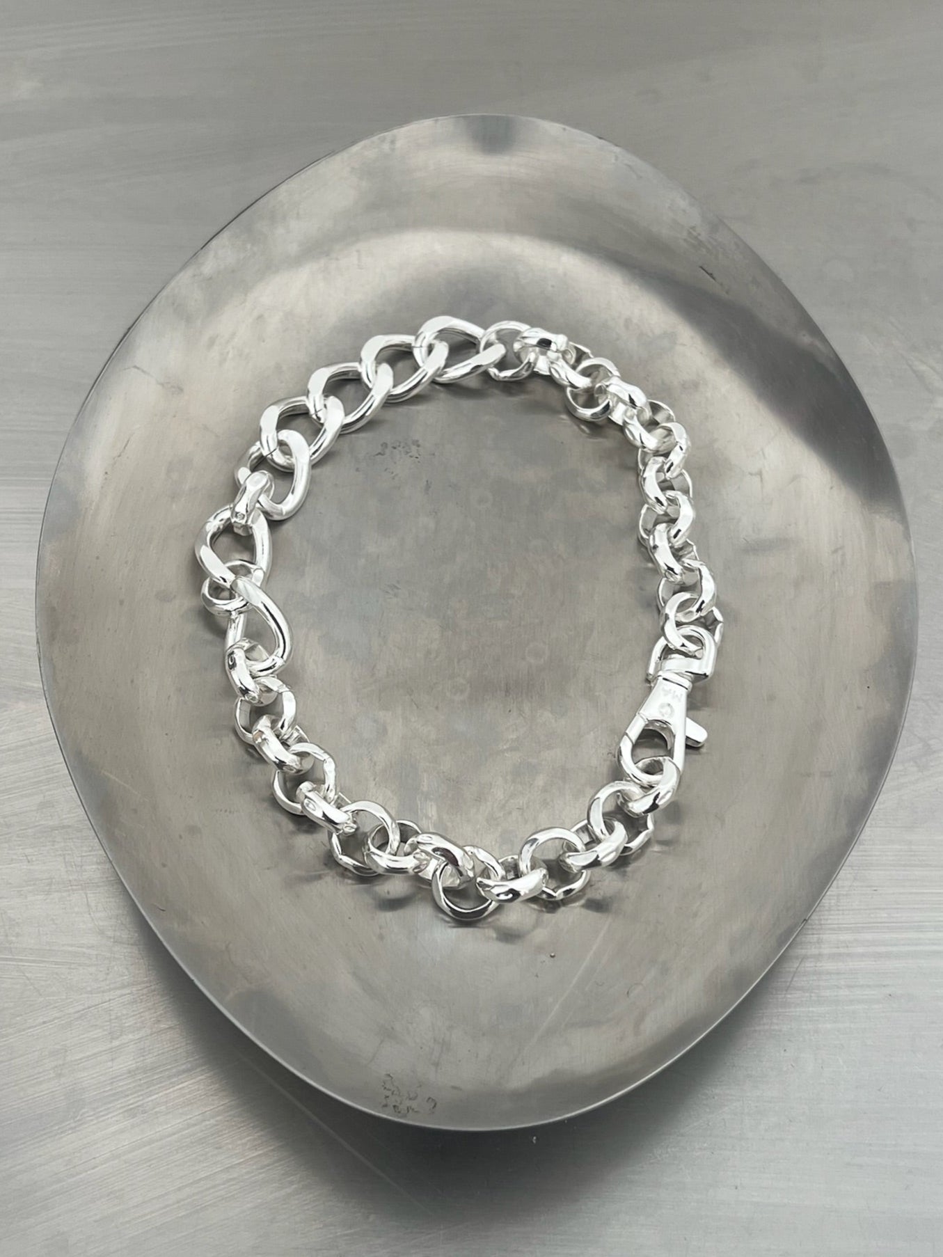YUREL SILVER CHAIN NECKLACE