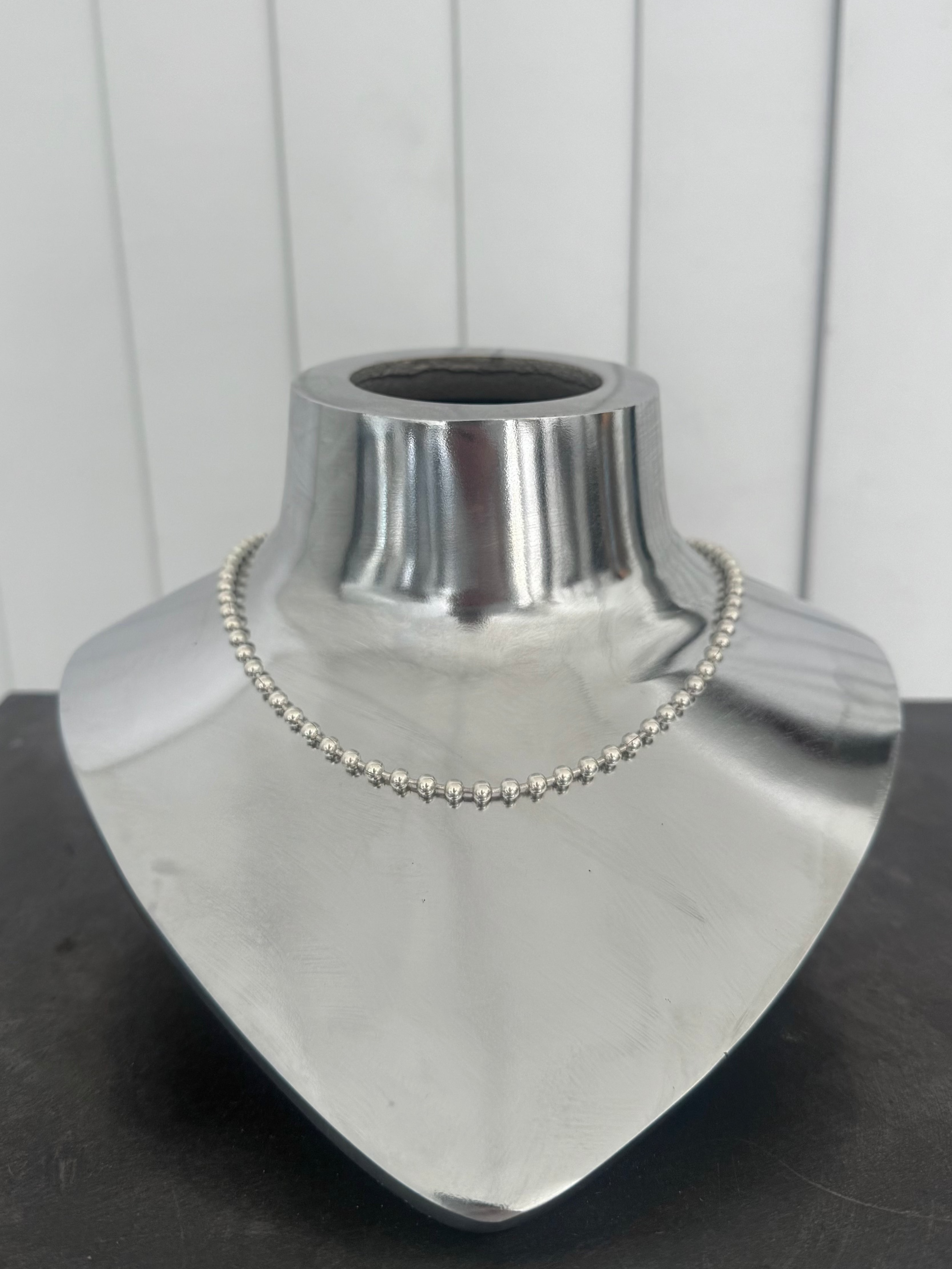 OLI BALL SILVER CHAIN NECKLACE – Martine Ali Studio OLI BALL SILVER CHAIN NECKLACE – Martine Ali Studio