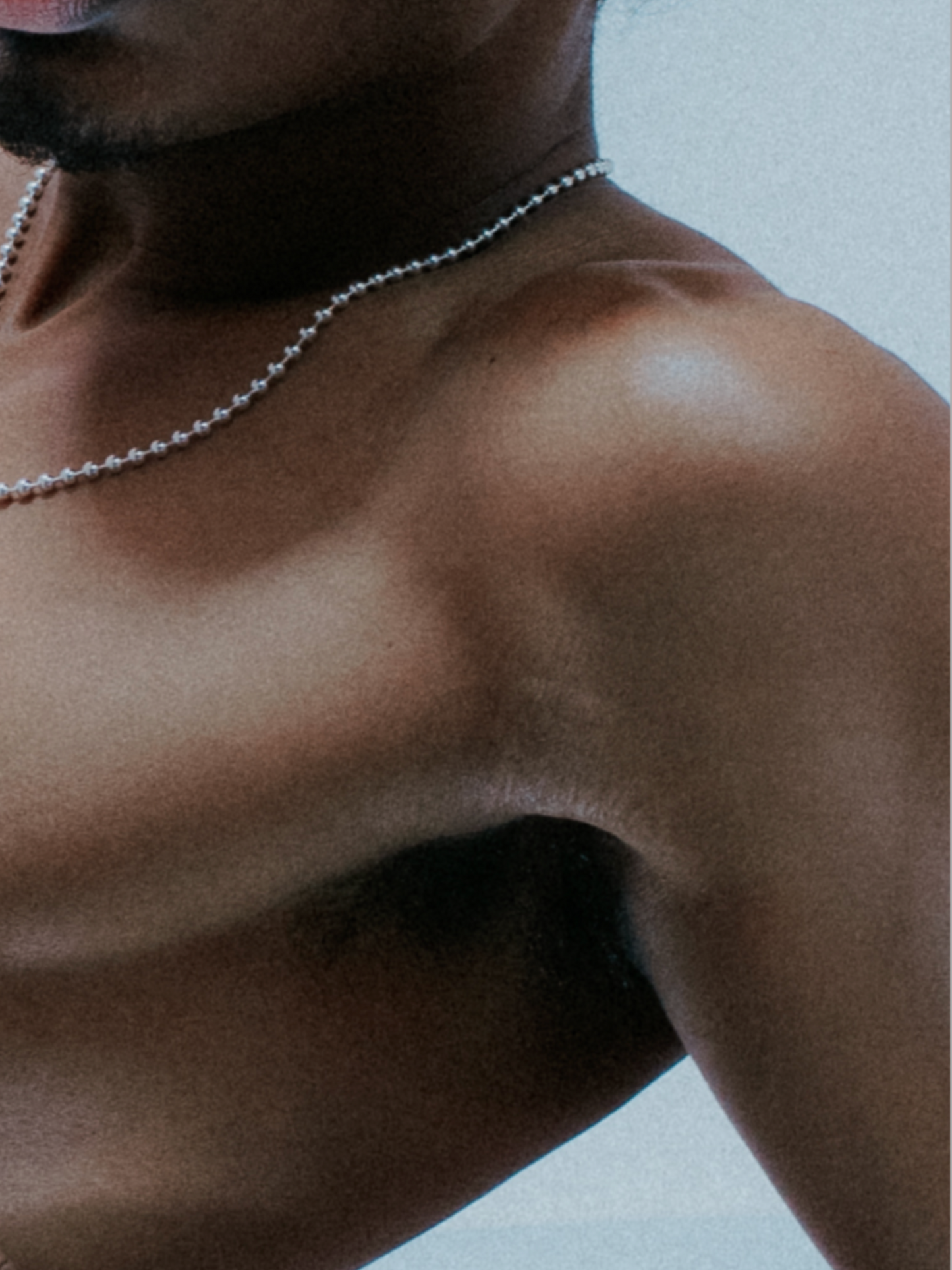 A unique mix of MA’s classic ball chain links.
