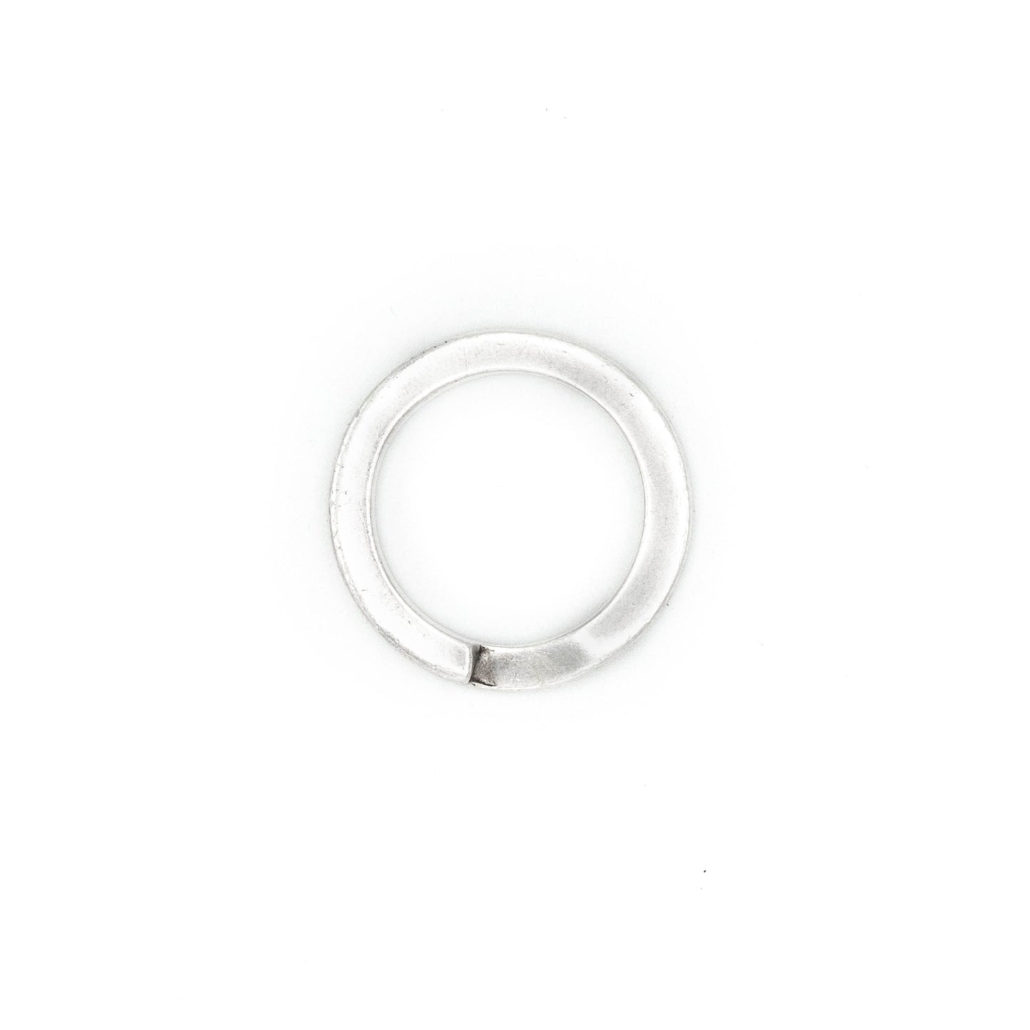 Innovative split-box design statement ring in silver . FLAT TOP VIEW