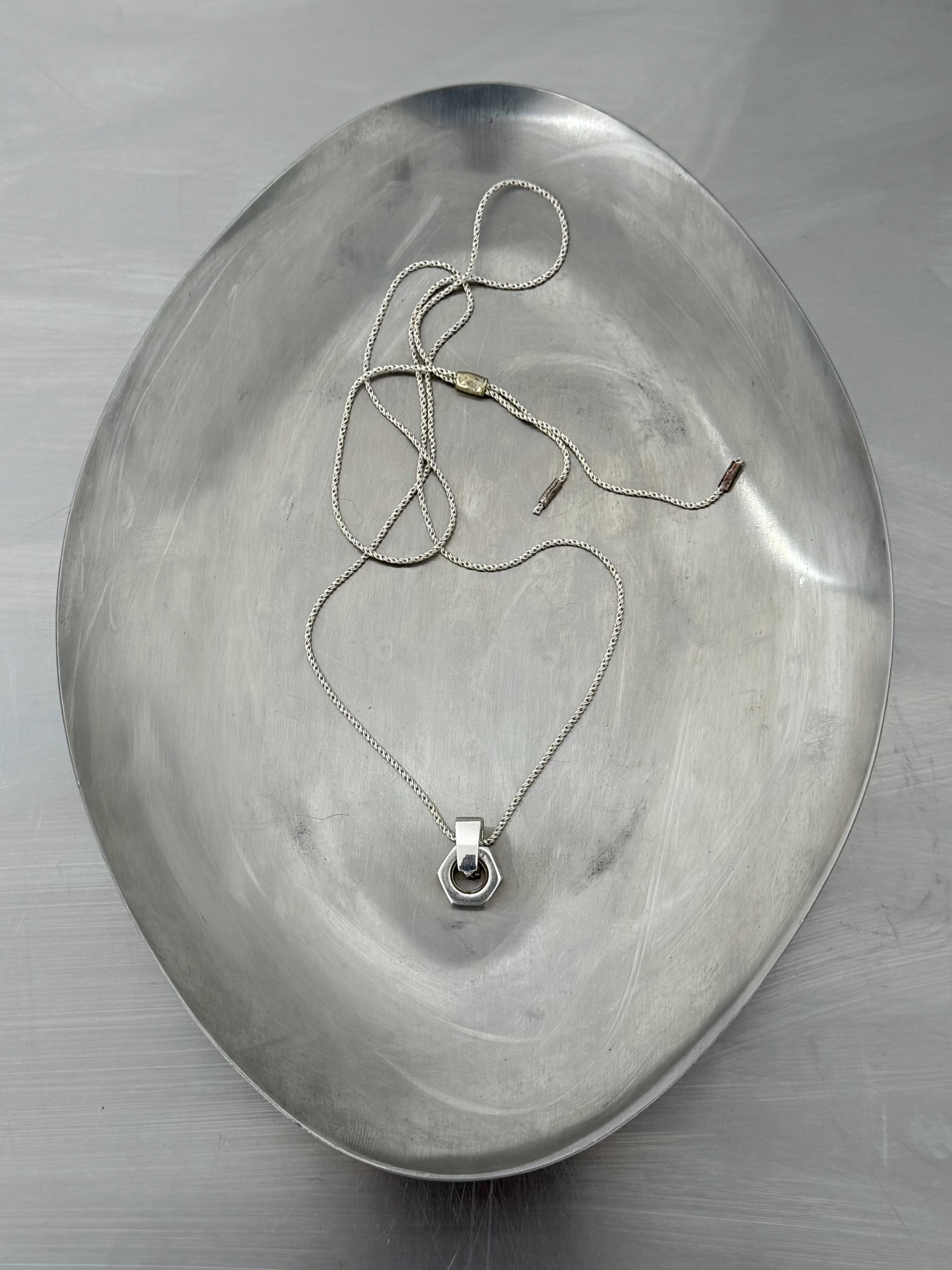 ADJUSTABLE WASHER NECKLACE