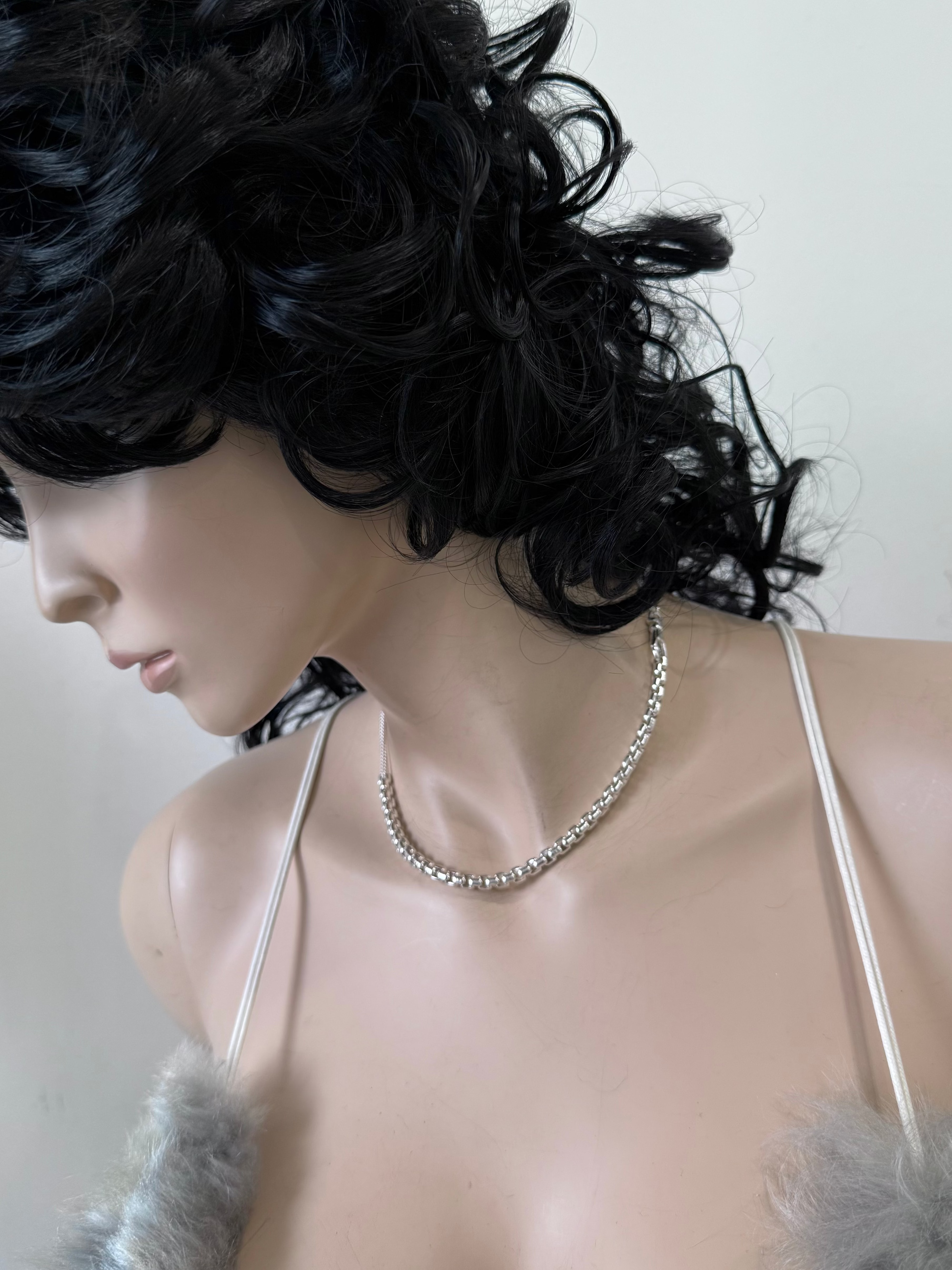 BELL BOXER NECKLACE