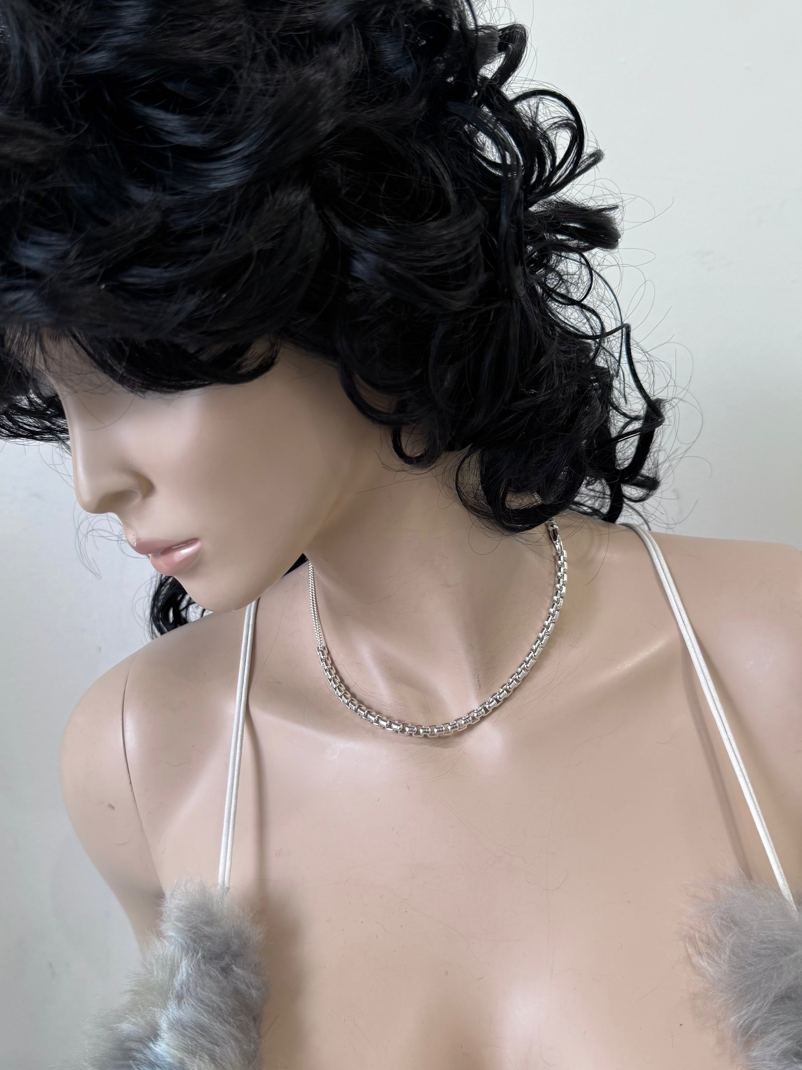 BELL BOXER NECKLACE