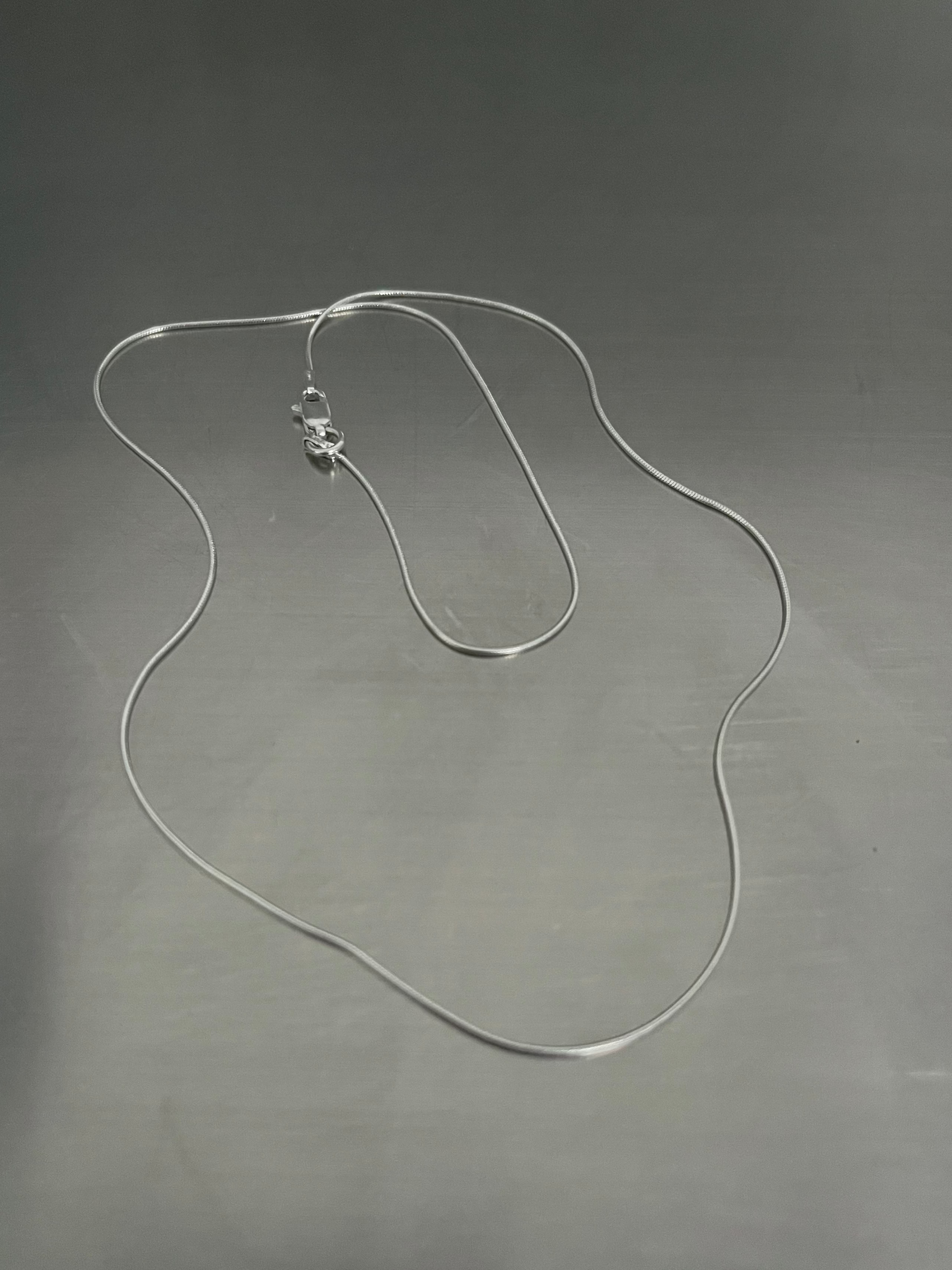SNAKE LAYERING NECKLACE
