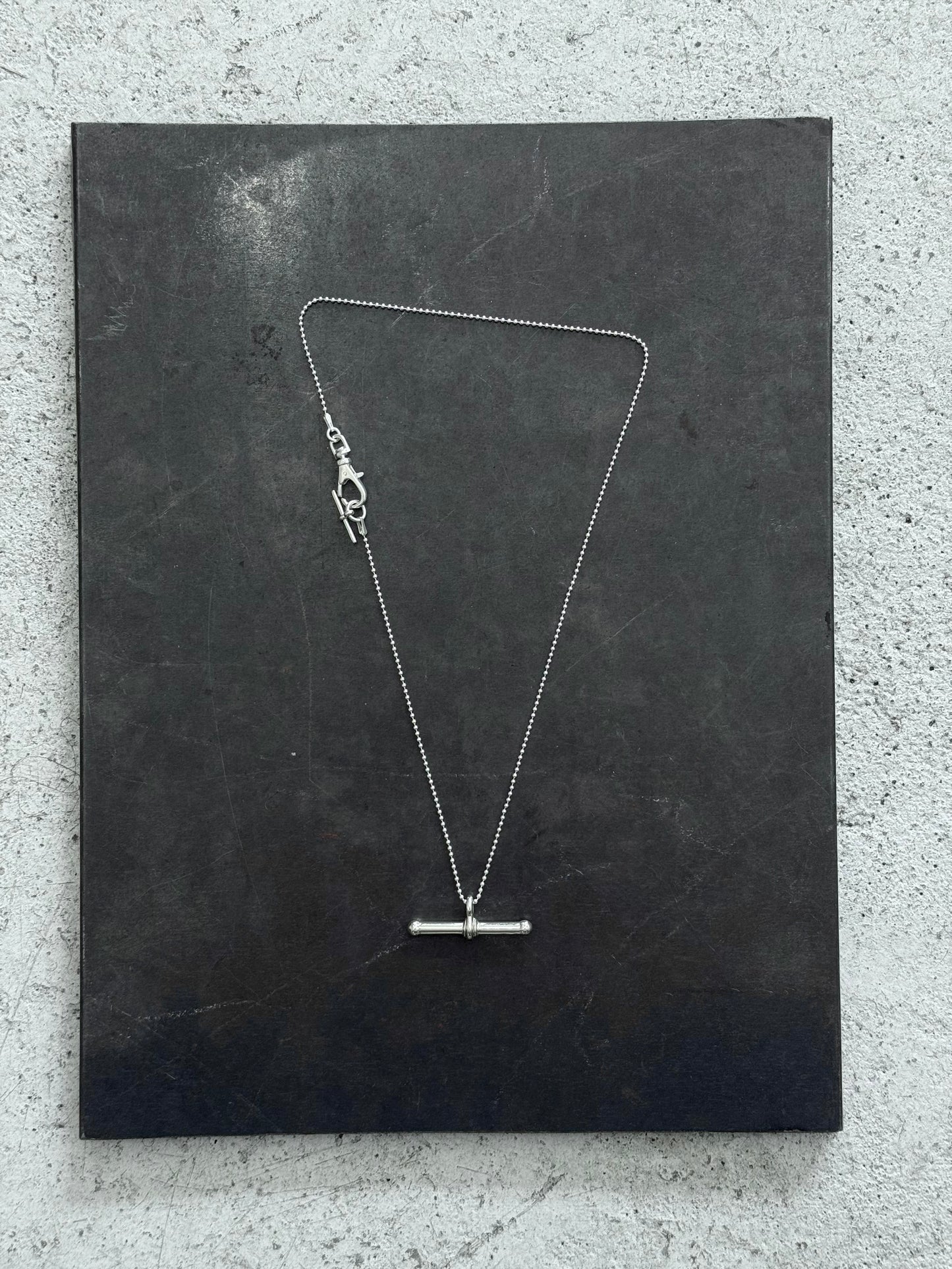 TIMOTHY TOGGLE NECKLACE