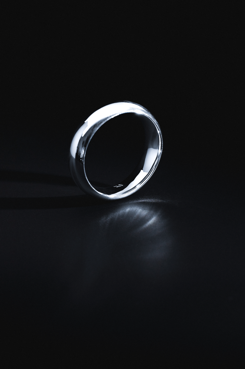 CLARA CONTINUOUS BANGLE