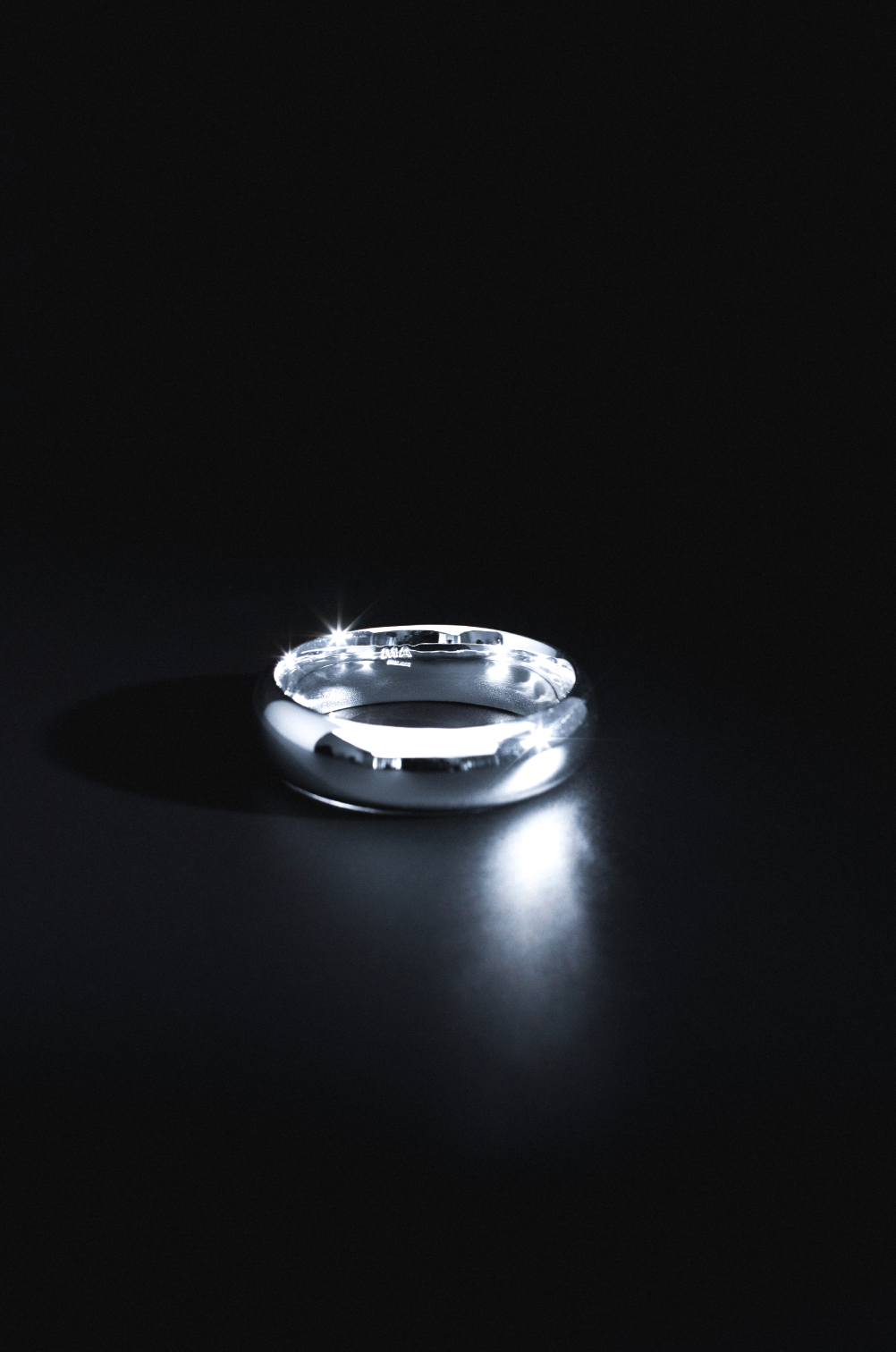 CLARA CONTINUOUS BANGLE