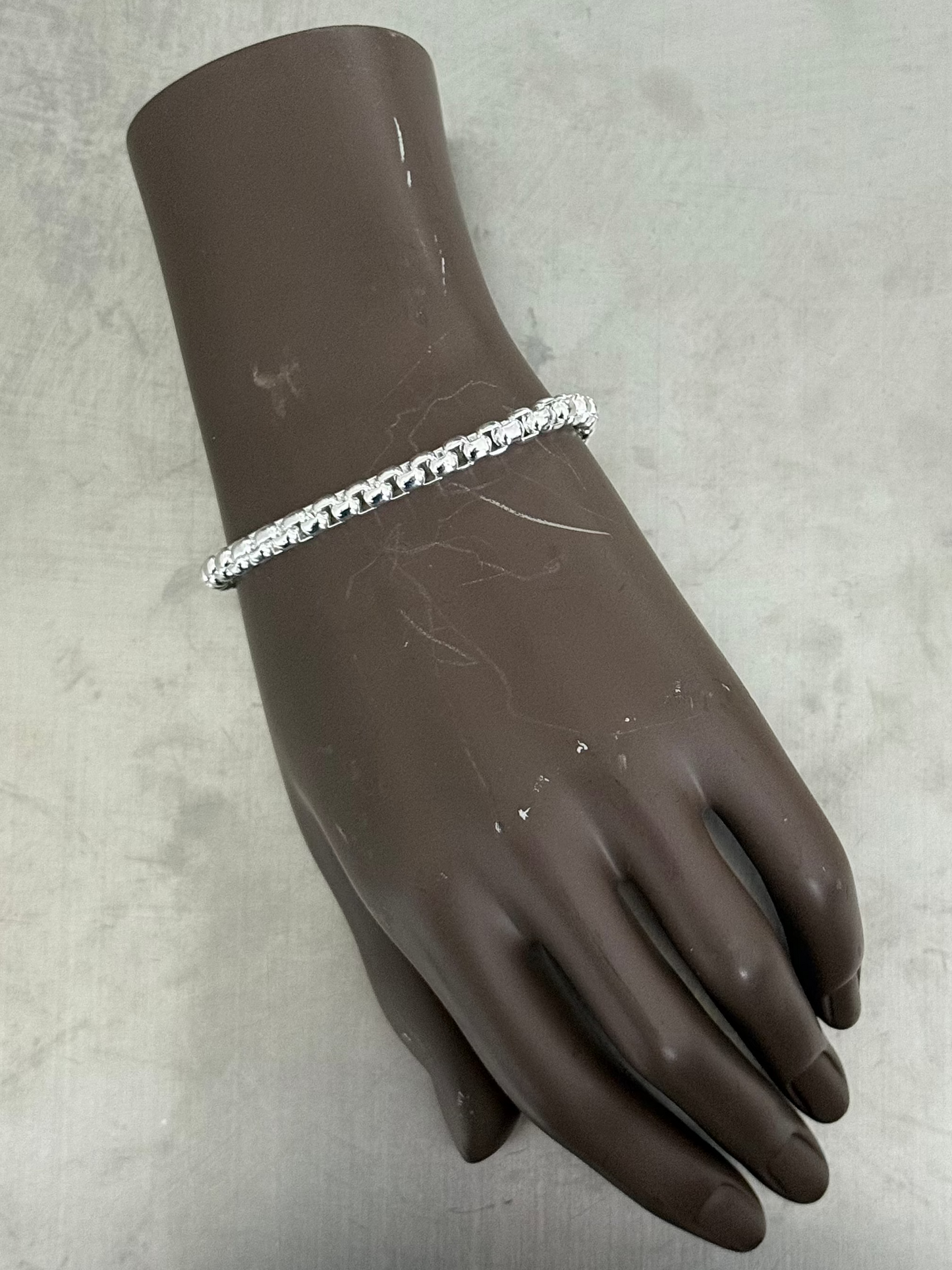 ODA BABY BOXER BRACELET