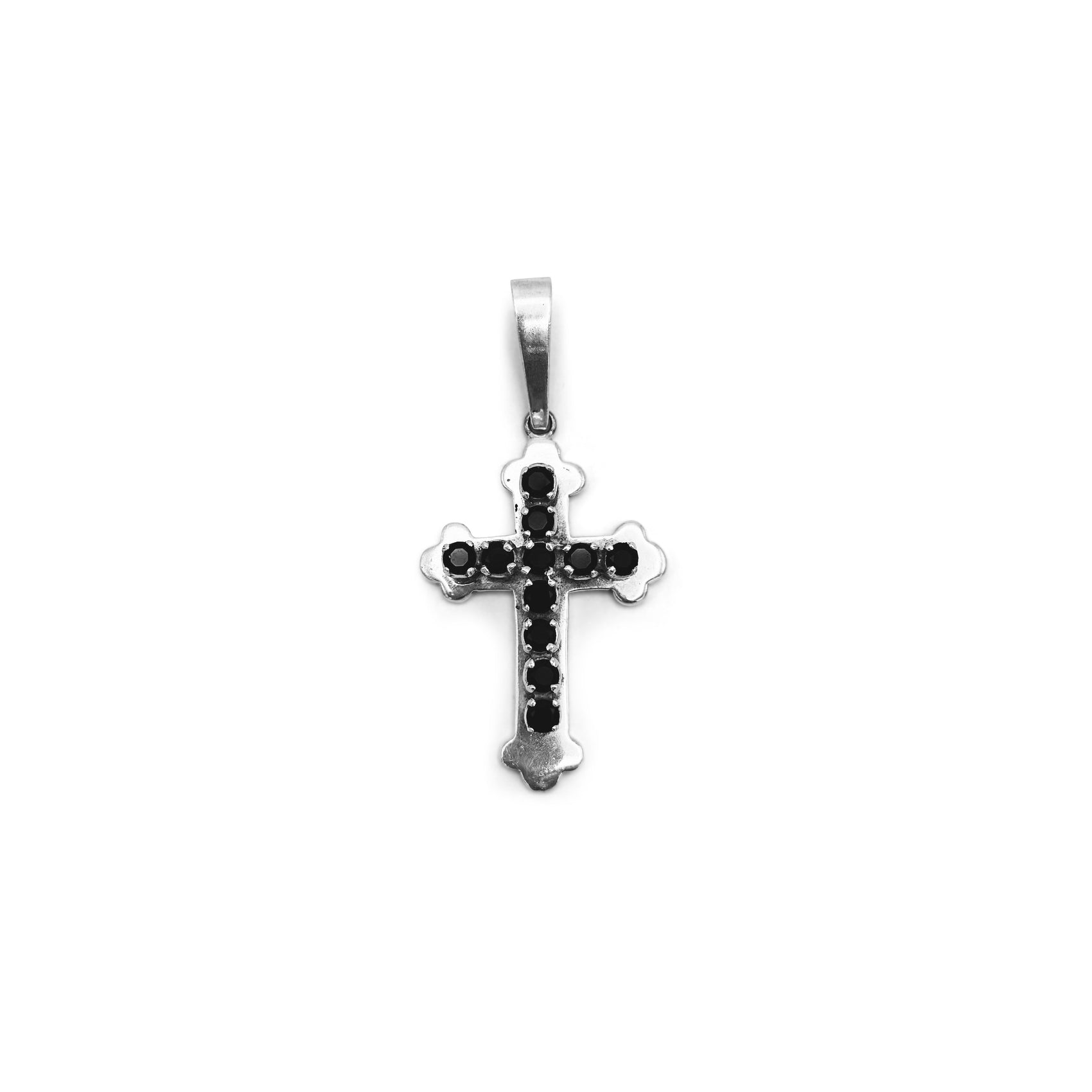 ONYX RUI CROSS PENDANT