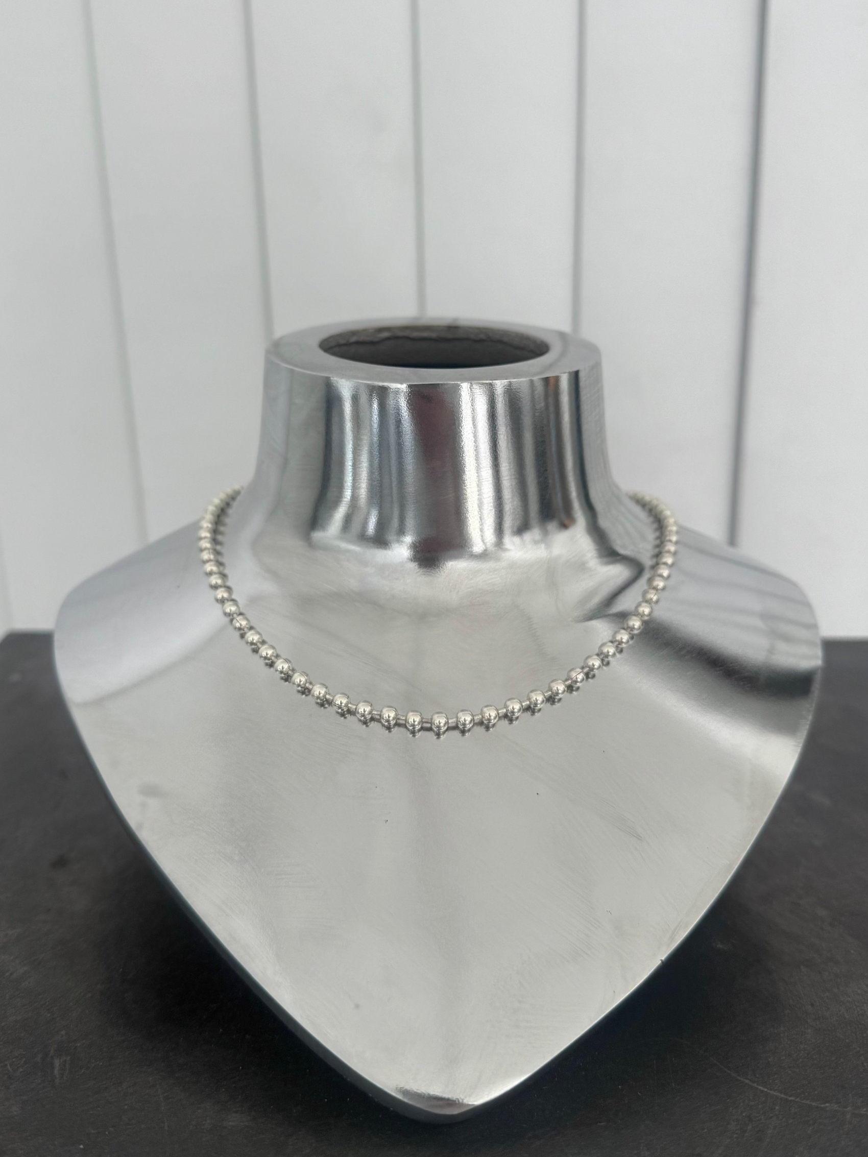 OLI BALL SILVER CHAIN NECKLACE