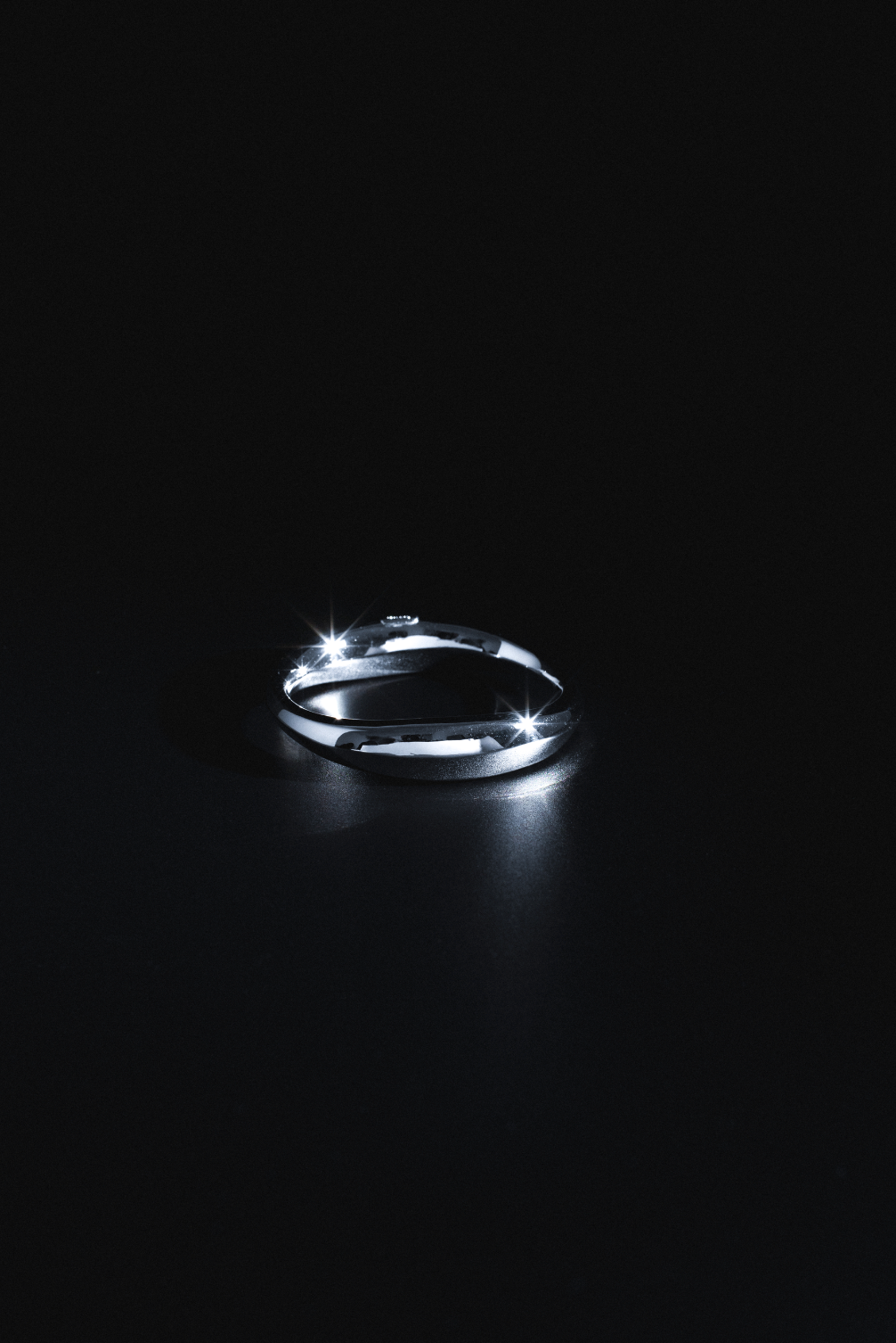 SOL CONTINUOUS BANGLE