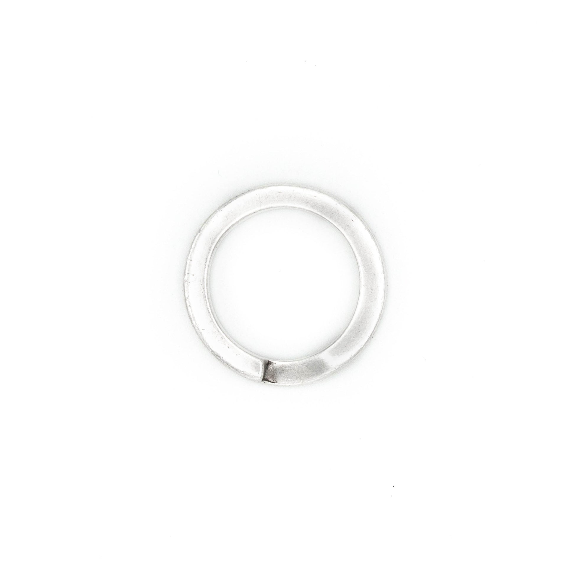 Innovative split-box design statement ring in silver . FLAT TOP VIEW