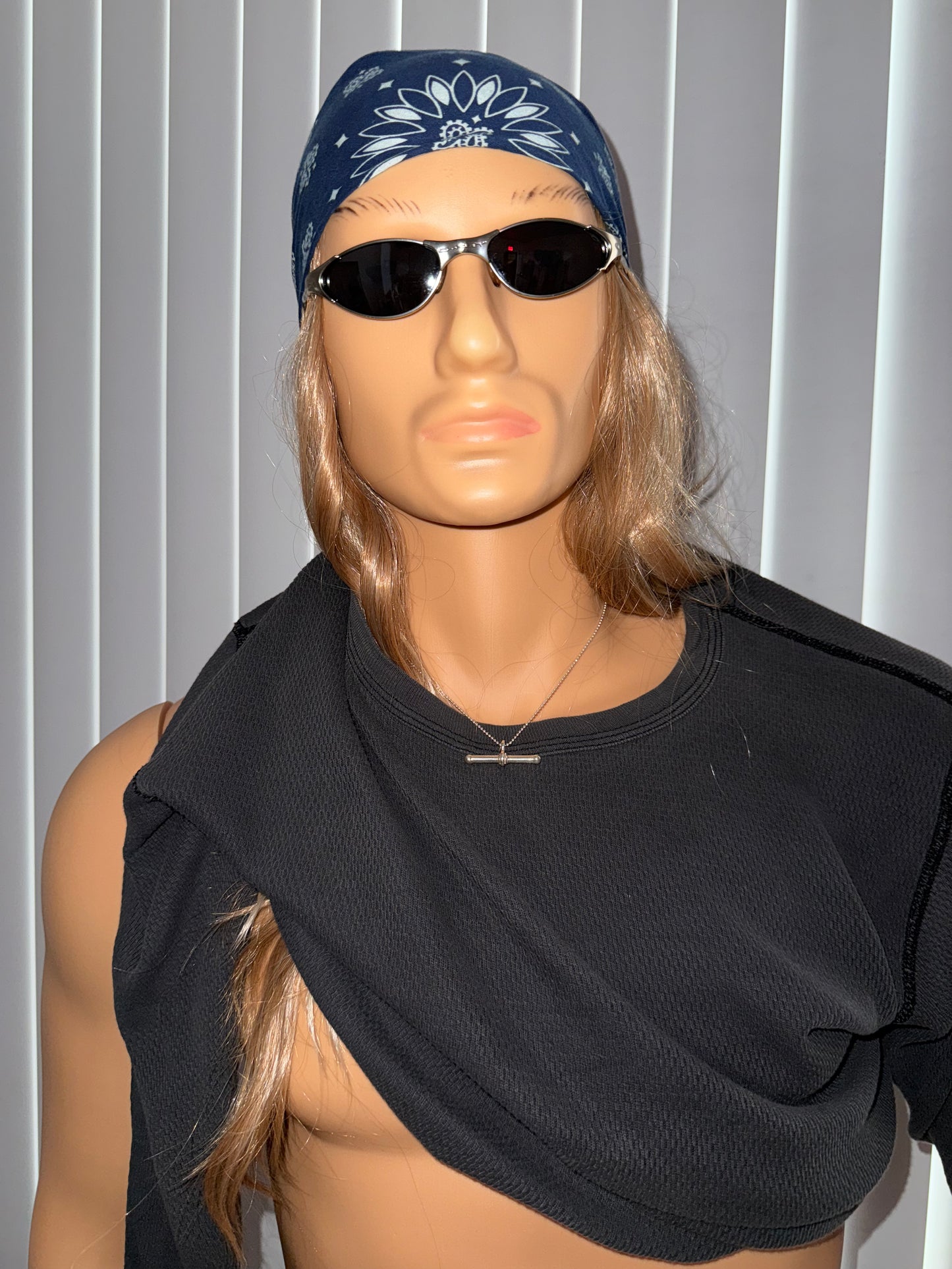 TIMOTHY TOGGLE NECKLACE