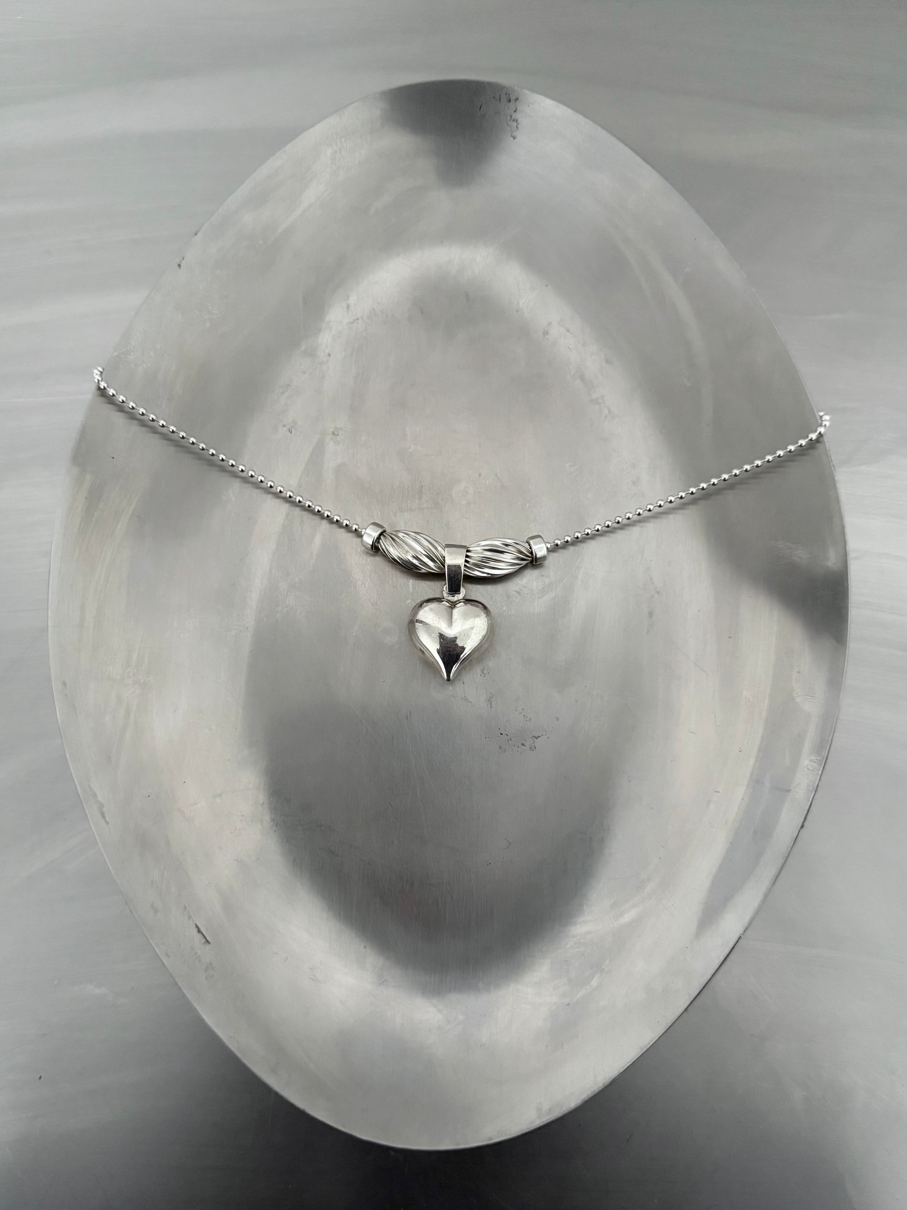 AVERI BALE BEAD NECKLACE