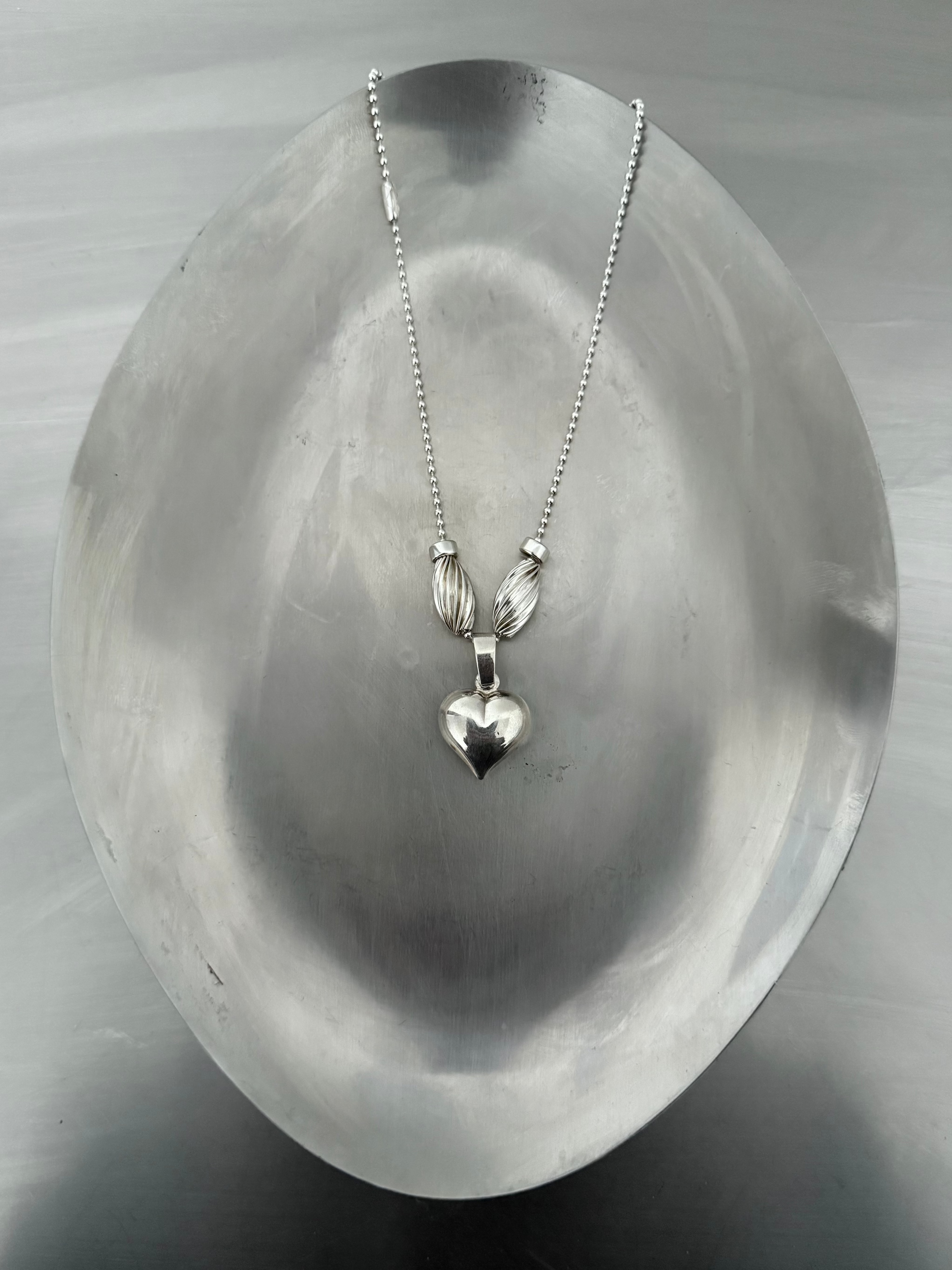 AVERI BALE BEAD NECKLACE