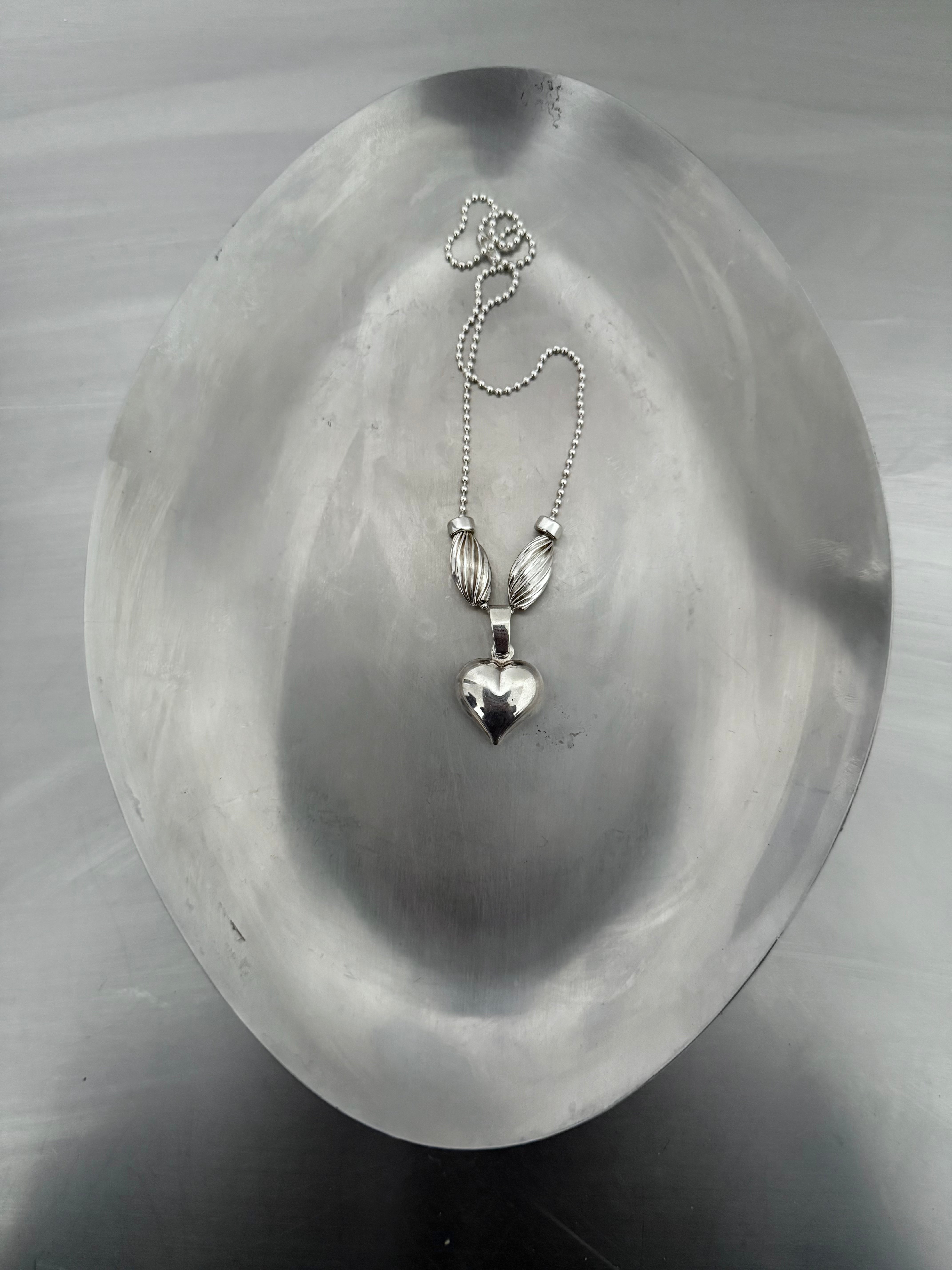 AVERI BALE BEAD NECKLACE